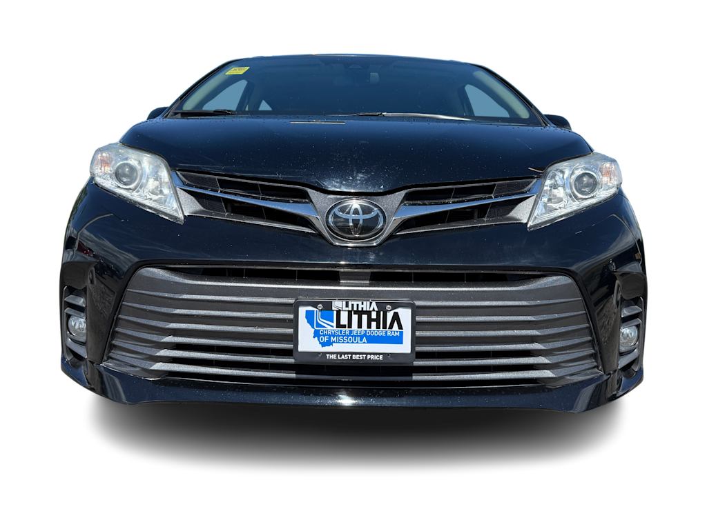 Thumbnail: 2020 Toyota Sienna - 4