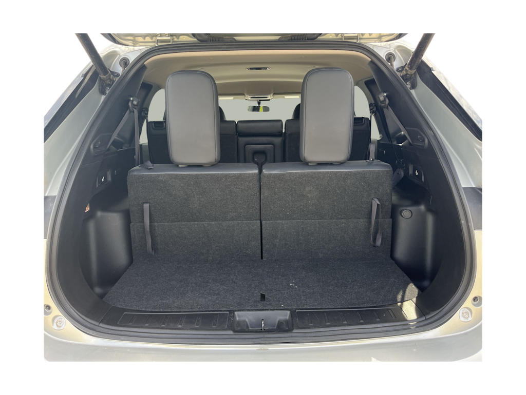 Thumbnail: 2024 Mitsubishi Outlander - 18