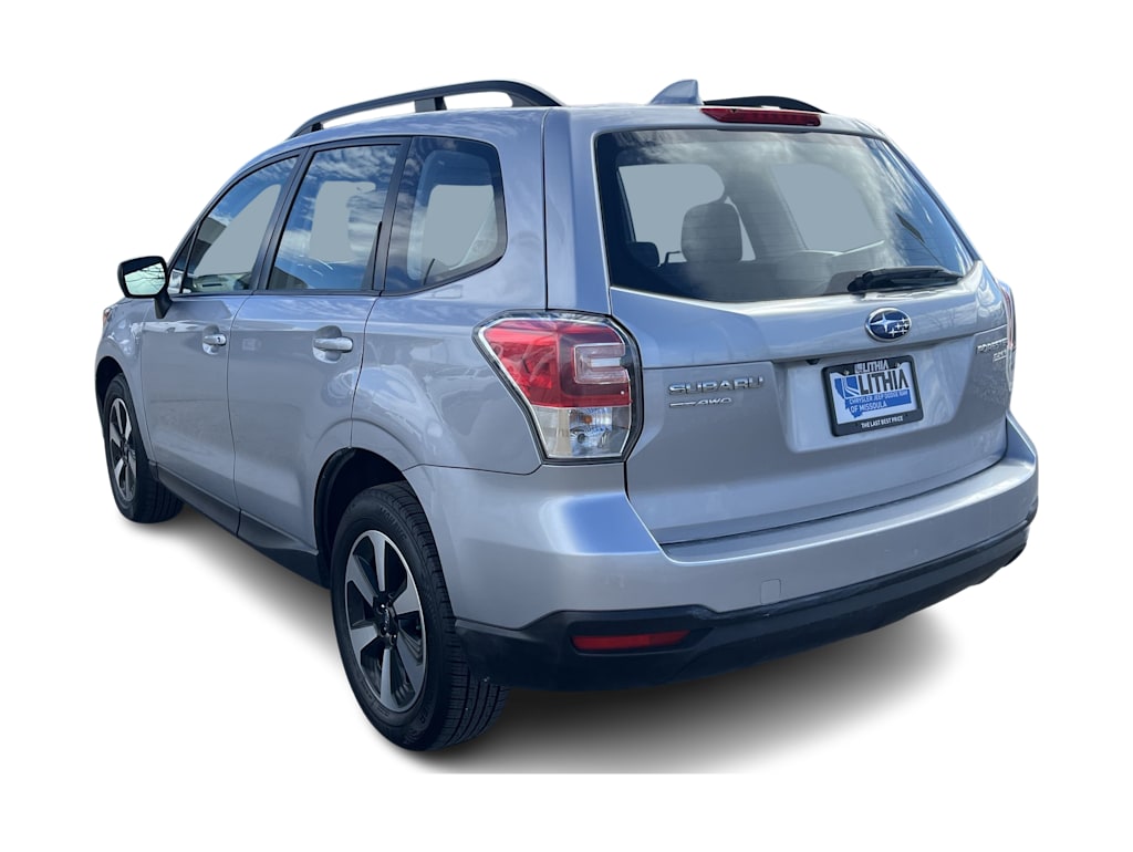 Thumbnail: 2017 Subaru Forester - 4