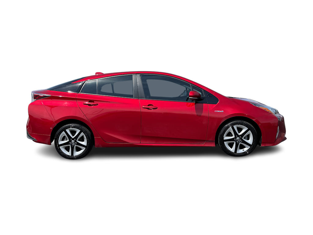 Thumbnail: 2017 Toyota Prius - 15