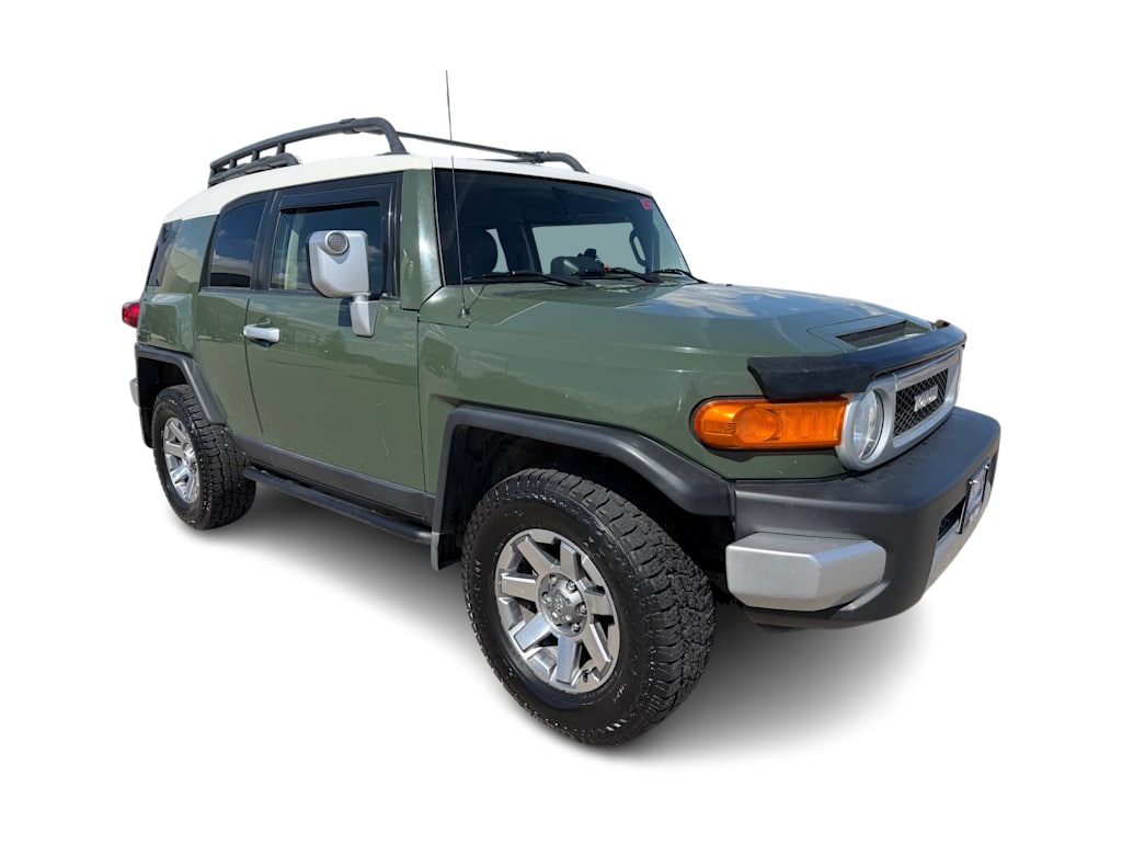 Thumbnail: 2014 Toyota FJ Cruiser - 14