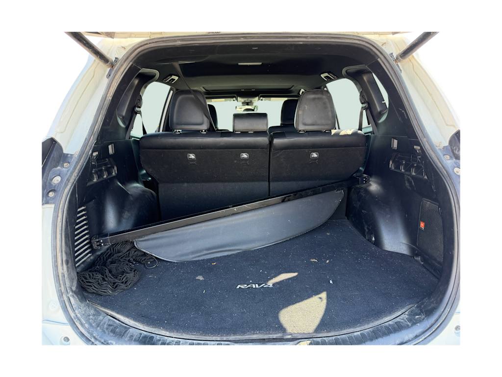 Thumbnail: 2018 Toyota RAV4 - 20