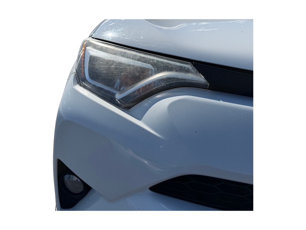 Thumbnail: 2018 Toyota RAV4 - 3