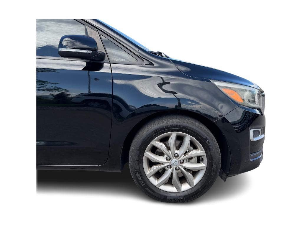 Thumbnail: 2019 Kia Sedona - 17