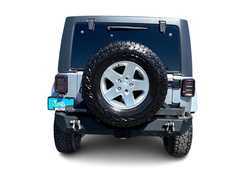 Thumbnail: 2015 Jeep Wrangler - 15