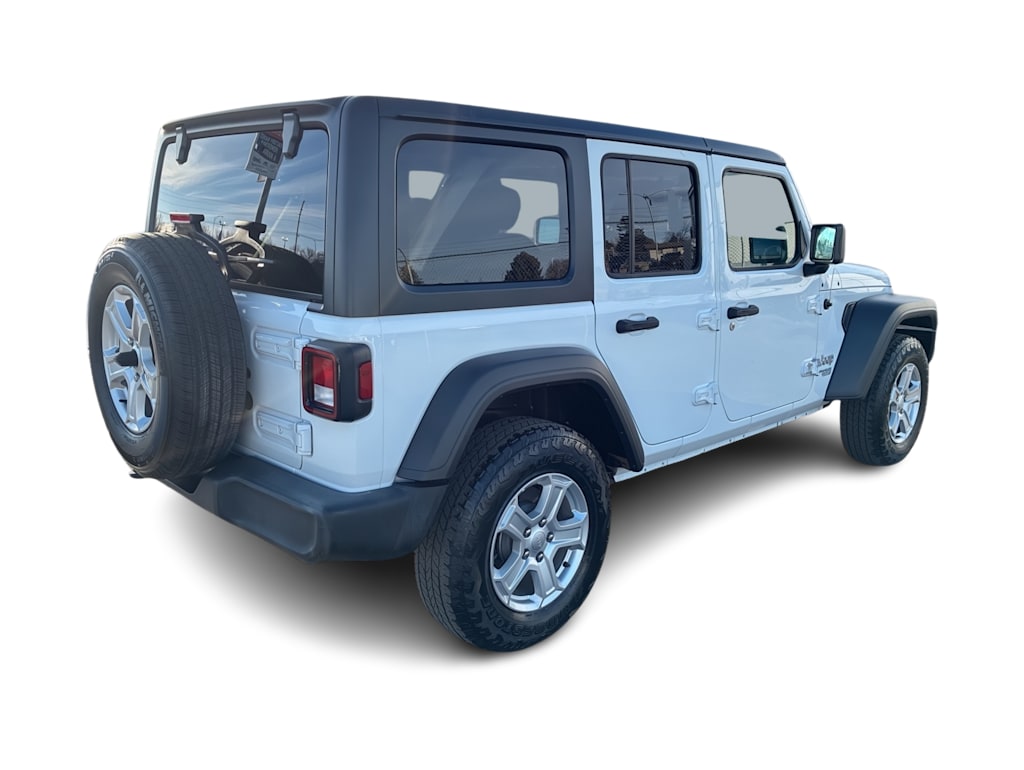 Thumbnail: 2019 Jeep Wrangler - 17
