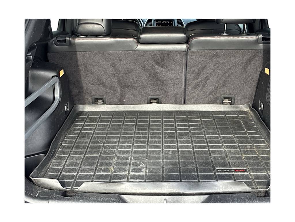 Thumbnail: 2016 Jeep Cherokee - 14