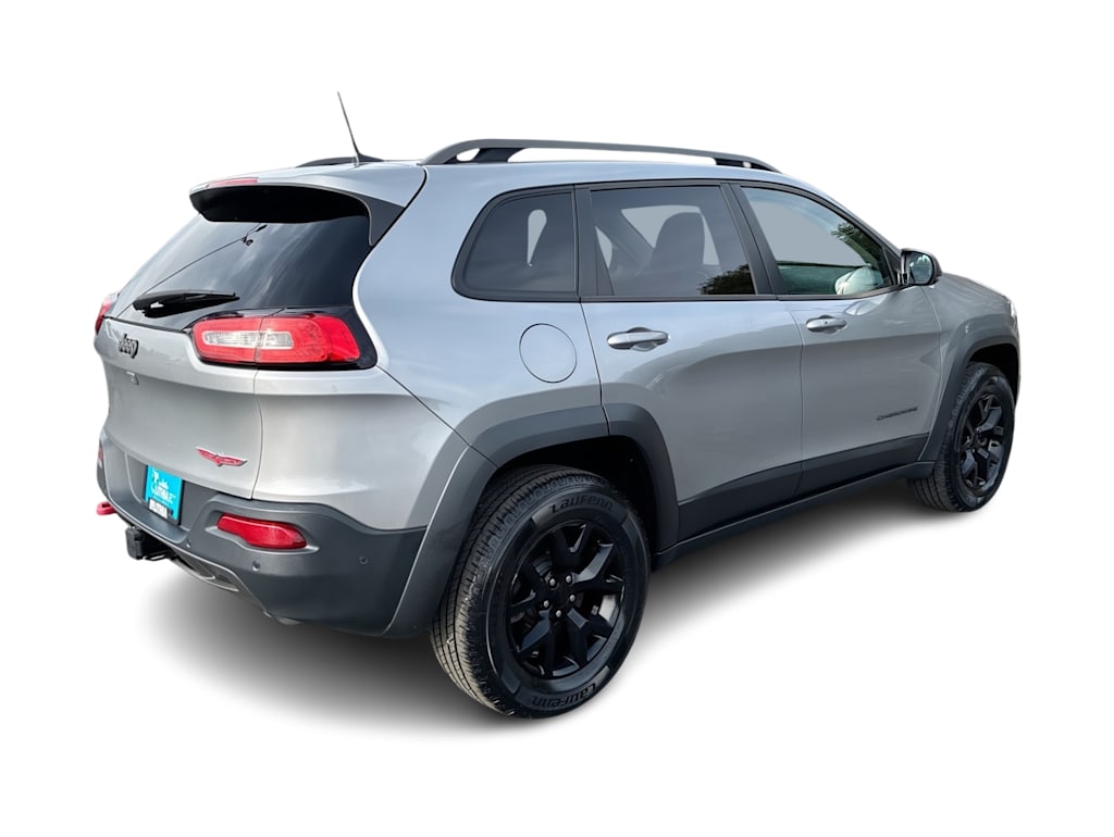 Thumbnail: 2016 Jeep Cherokee - 19