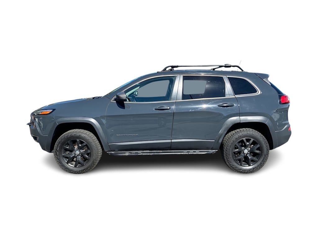 Thumbnail: 2016 Jeep Cherokee - 3