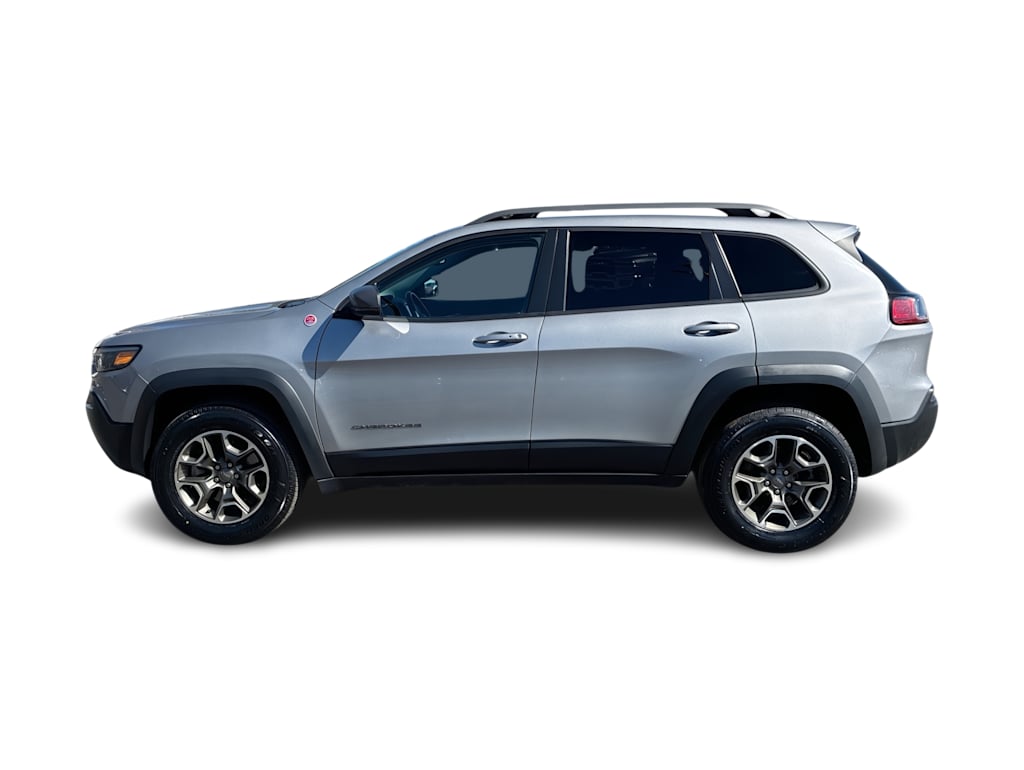 Thumbnail: 2020 Jeep Cherokee - 3