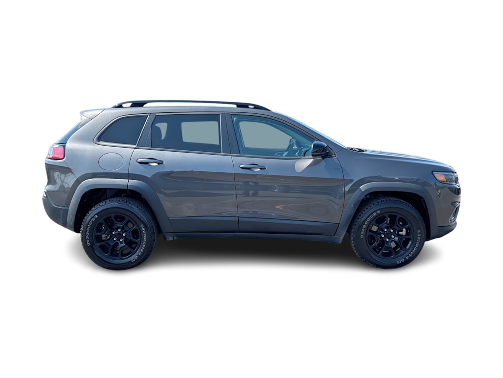 Thumbnail: 2022 Jeep Cherokee - 19