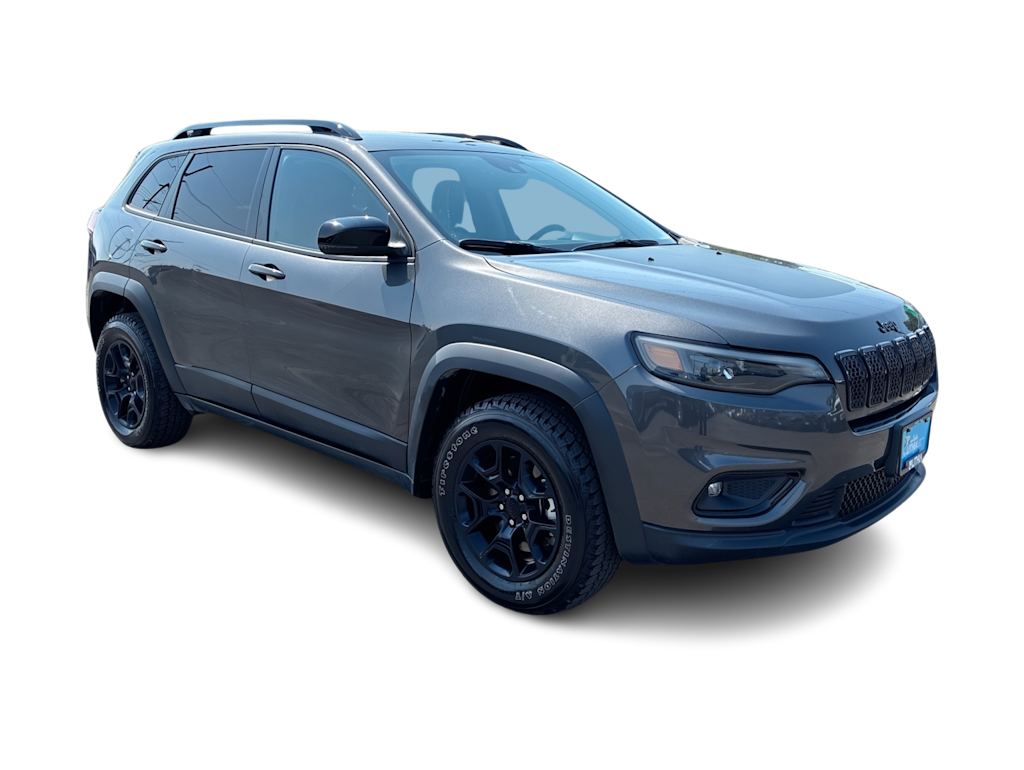 Thumbnail: 2022 Jeep Cherokee - 16