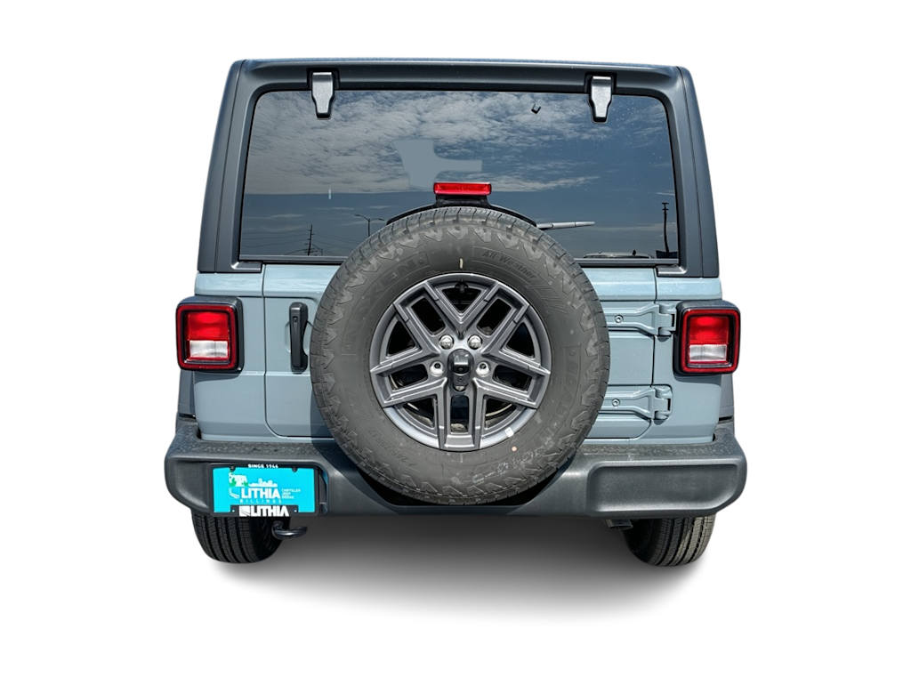 Thumbnail: 2026 Jeep Wrangler - 5