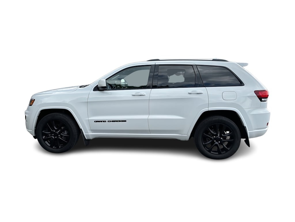 Thumbnail: 2020 Jeep Grand Cherokee - 3