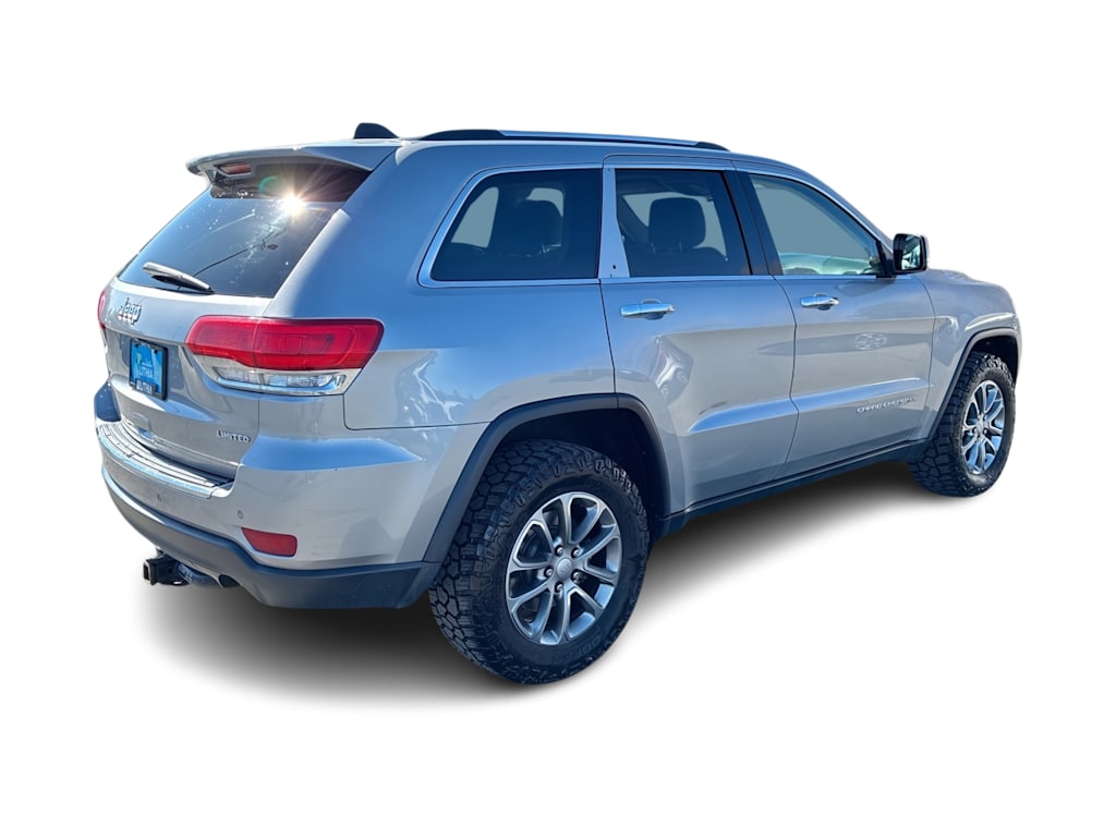 Thumbnail: 2014 Jeep Grand Cherokee - 17