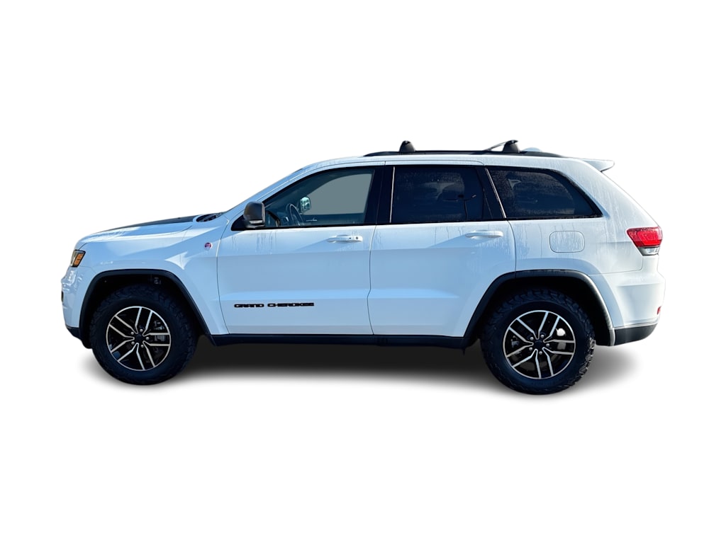 Thumbnail: 2020 Jeep Grand Cherokee - 3