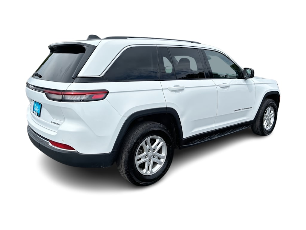 Thumbnail: 2023 Jeep Grand Cherokee - 16