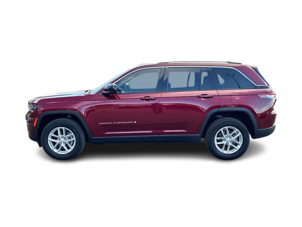 Thumbnail: 2023 Jeep Grand Cherokee - 3