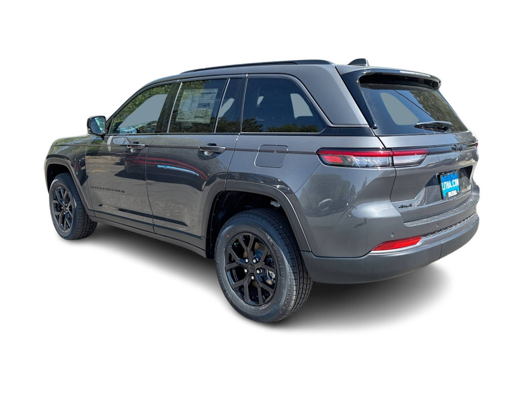Thumbnail: 2026 Jeep Grand Cherokee - 4