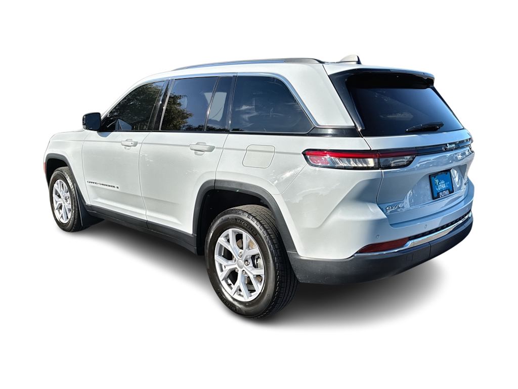 Thumbnail: 2022 Jeep Grand Cherokee - 4