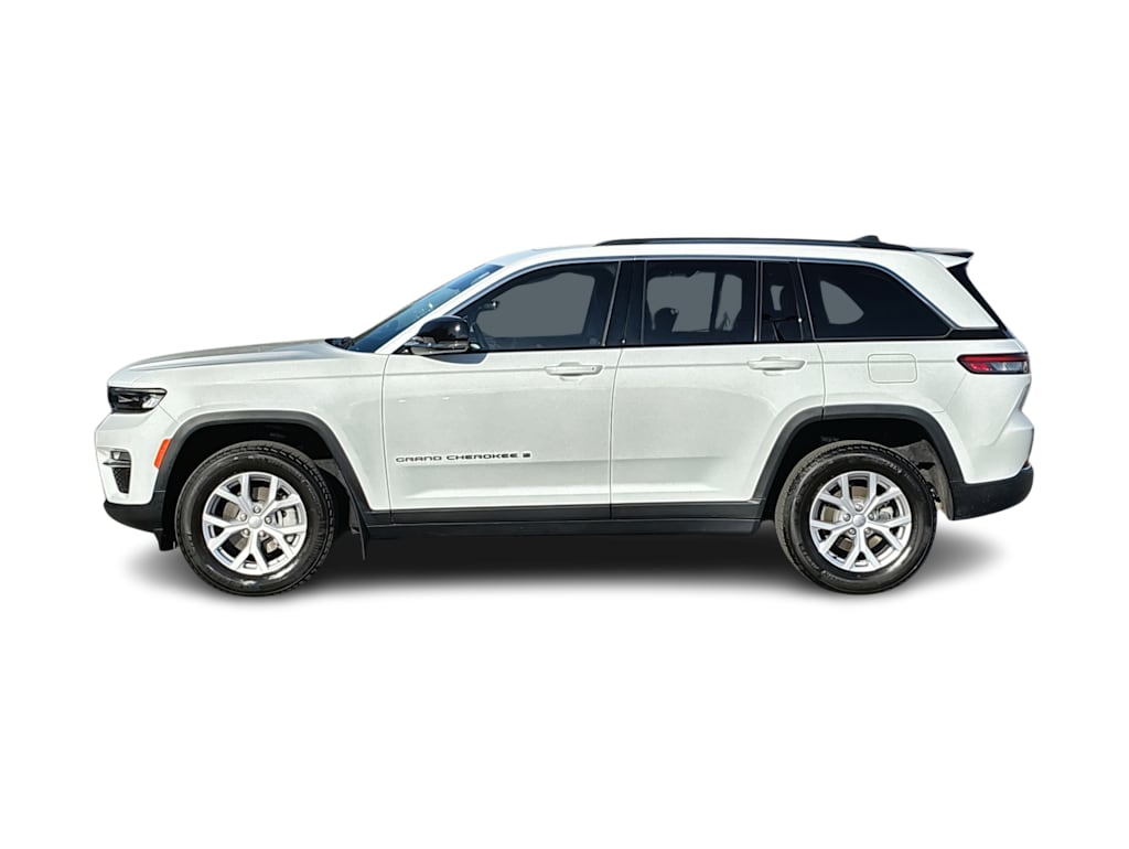 Thumbnail: 2022 Jeep Grand Cherokee - 3