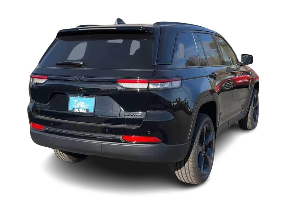 Thumbnail: 2025 Jeep Grand Cherokee - 16