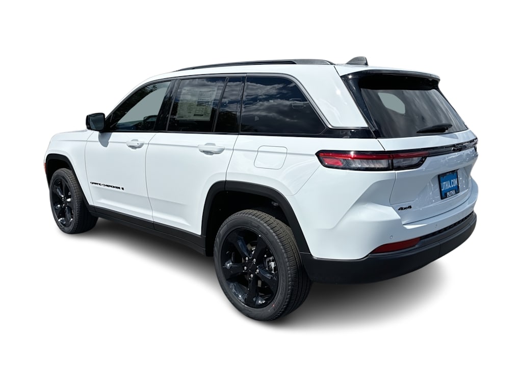 Thumbnail: 2026 Jeep Grand Cherokee - 4