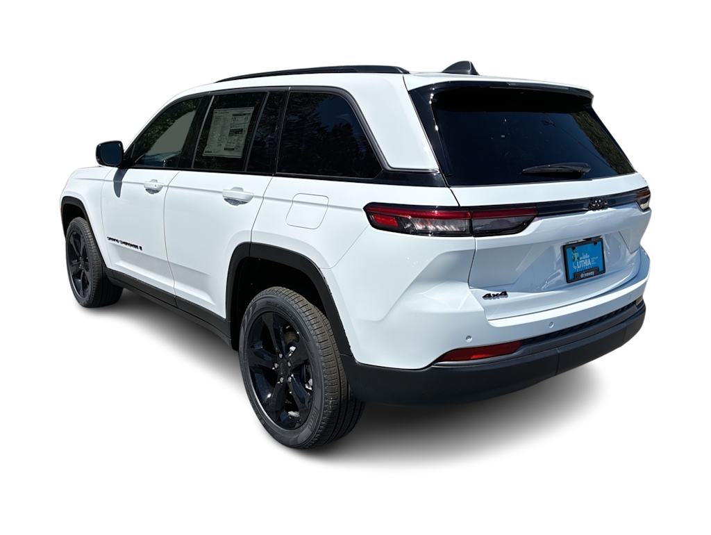 Thumbnail: 2026 Jeep Grand Cherokee - 4