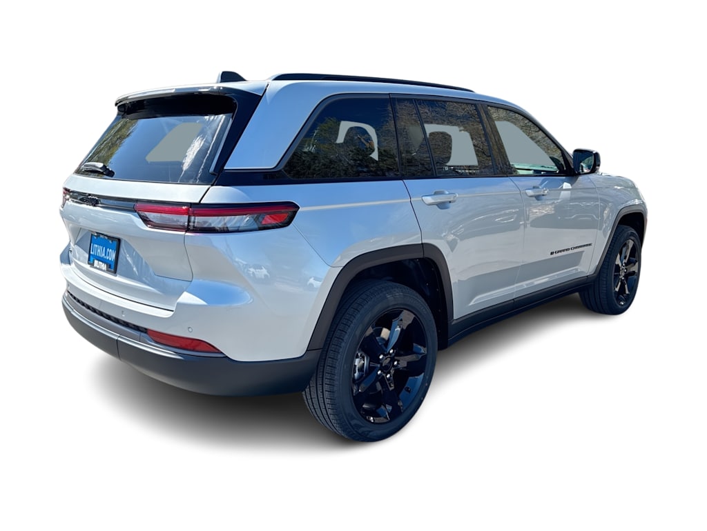 Thumbnail: 2026 Jeep Grand Cherokee - 18