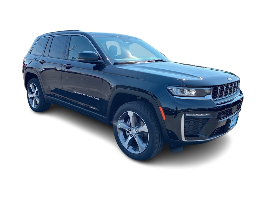 Thumbnail: 2026 Jeep Grand Cherokee - 14