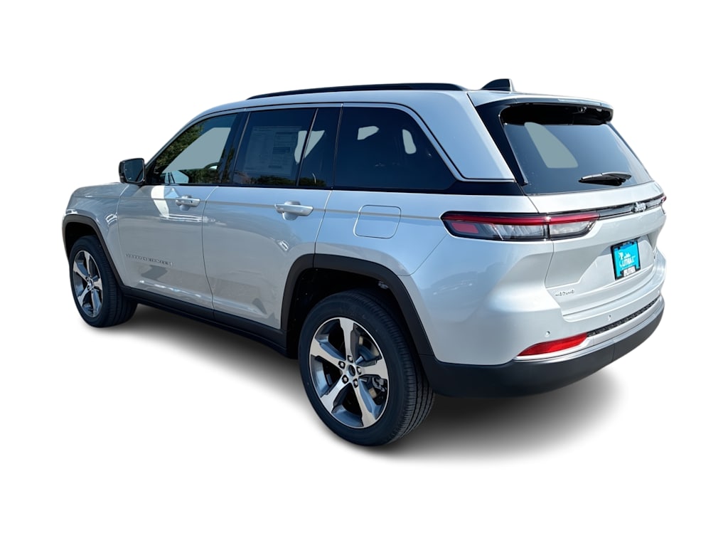 Thumbnail: 2026 Jeep Grand Cherokee - 4