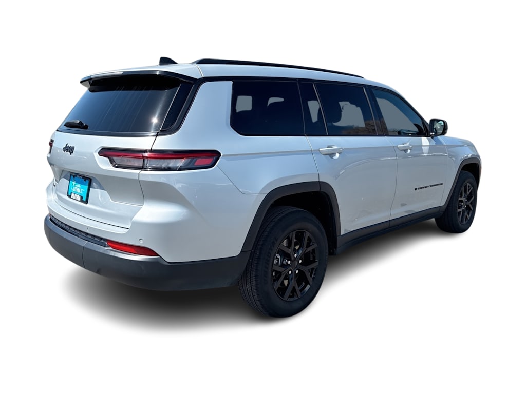 Thumbnail: 2024 Jeep Grand Cherokee L - 17