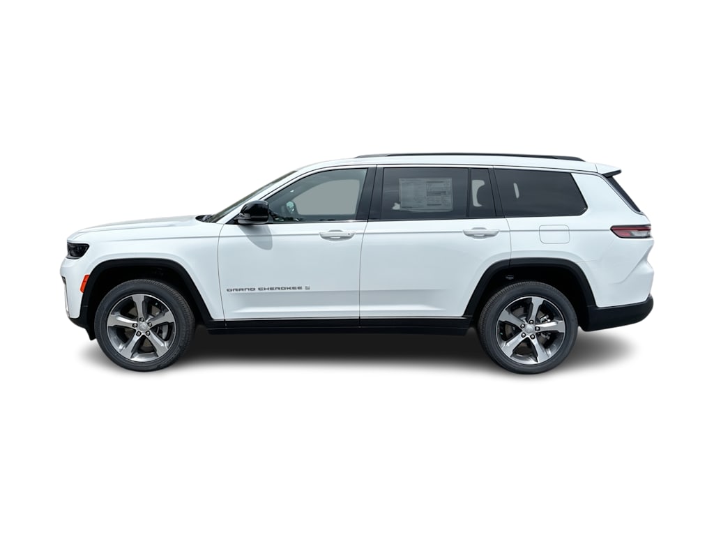 Thumbnail: 2026 Jeep Grand Cherokee L - 17
