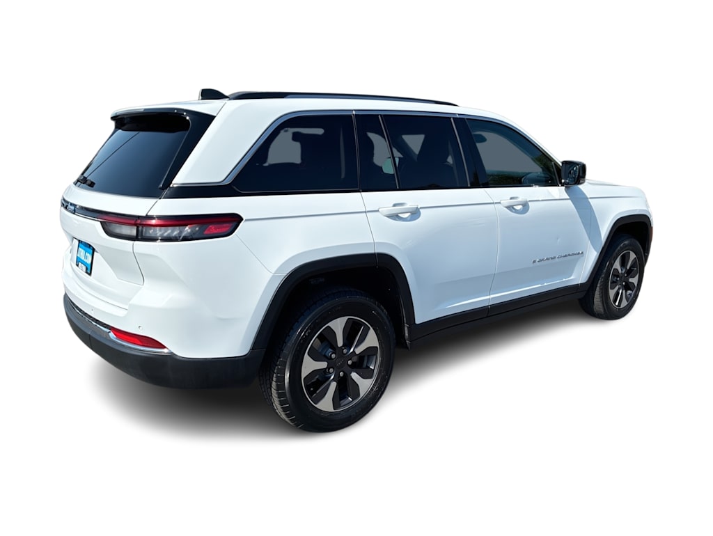 Thumbnail: 2024 Jeep Grand Cherokee - 17