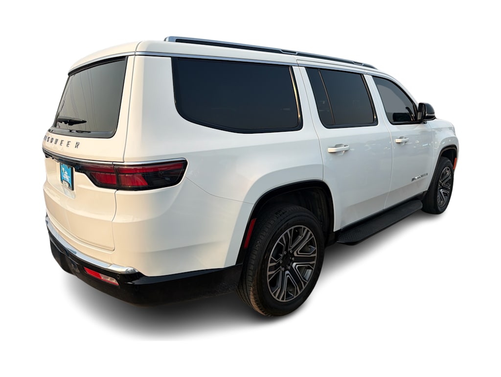 Thumbnail: 2024 Jeep Wagoneer - 7