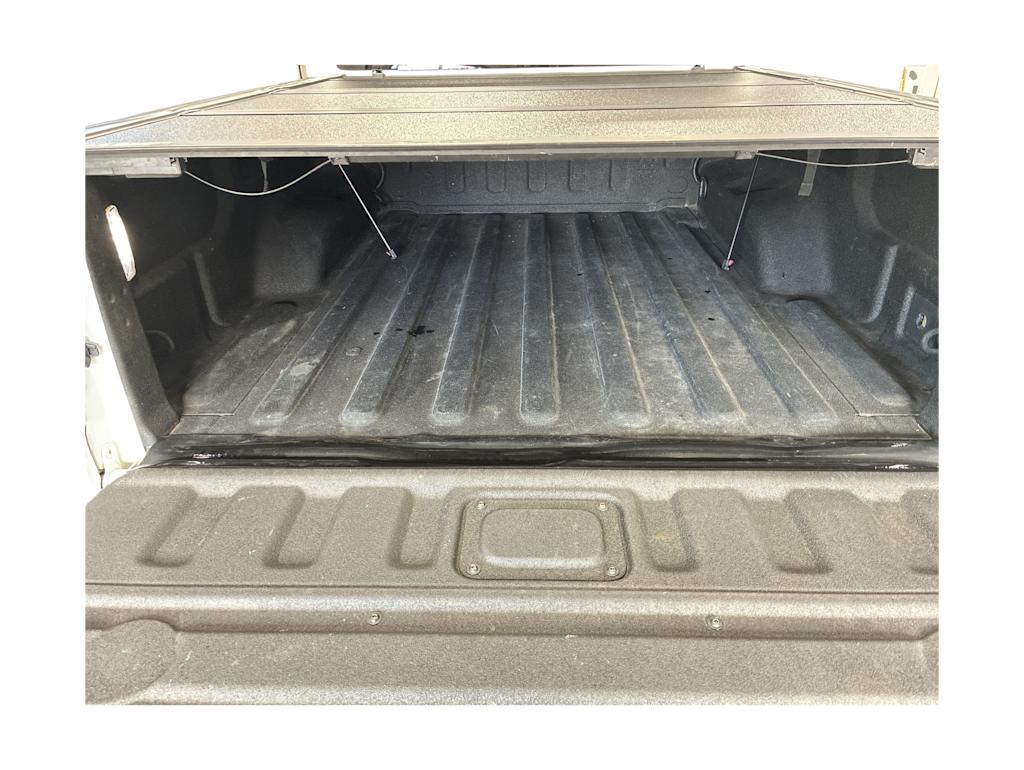 Thumbnail: 2021 Jeep Gladiator - 15