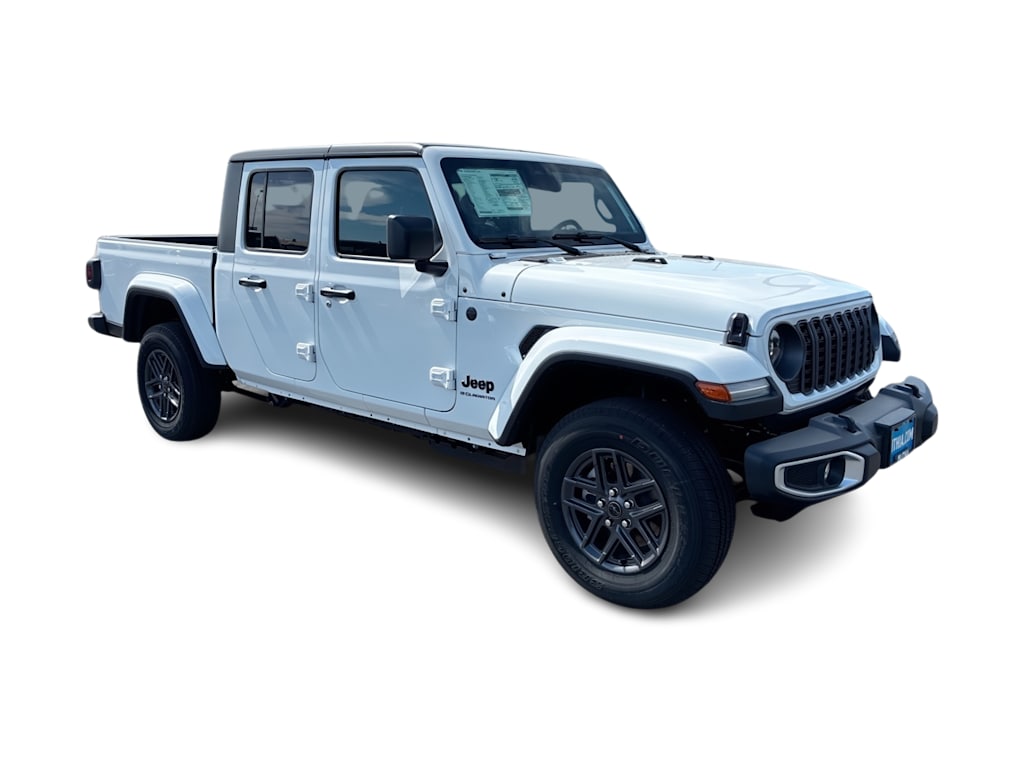Thumbnail: 2026 Jeep Gladiator - 17