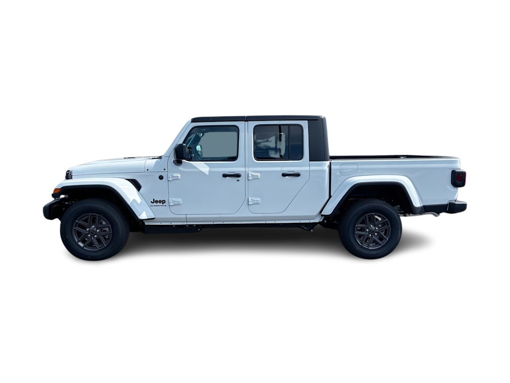 Thumbnail: 2026 Jeep Gladiator - 3