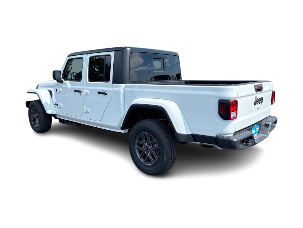 Thumbnail: 2026 Jeep Gladiator - 4