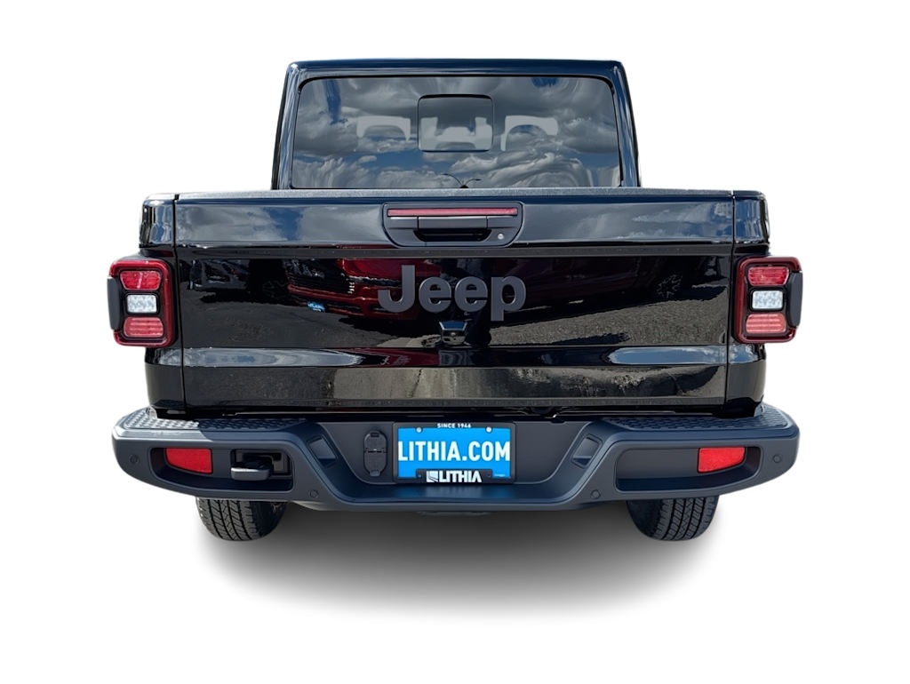 Thumbnail: 2026 Jeep Gladiator - 17