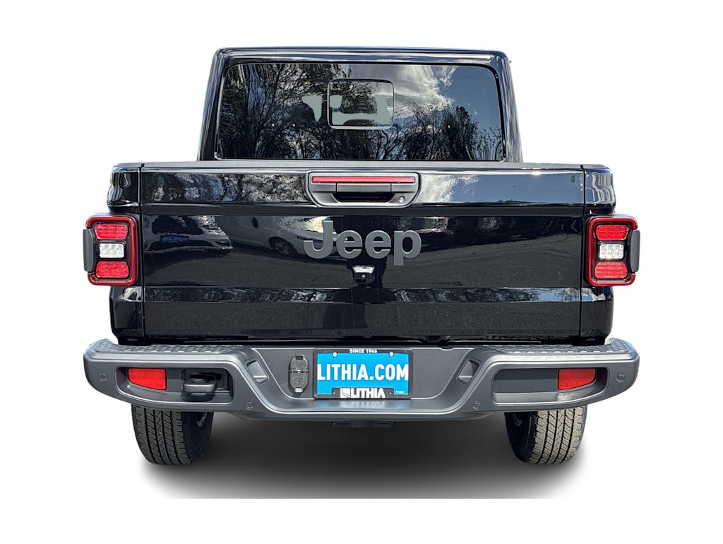 Thumbnail: 2026 Jeep Gladiator - 4