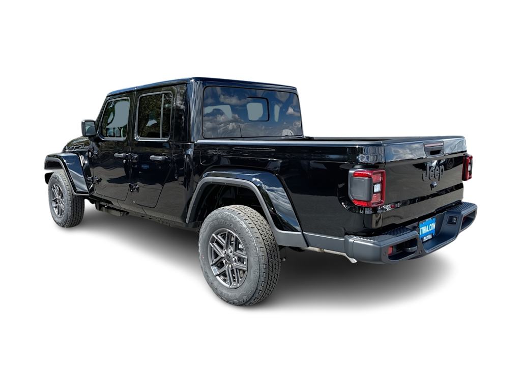 Thumbnail: 2026 Jeep Gladiator - 16