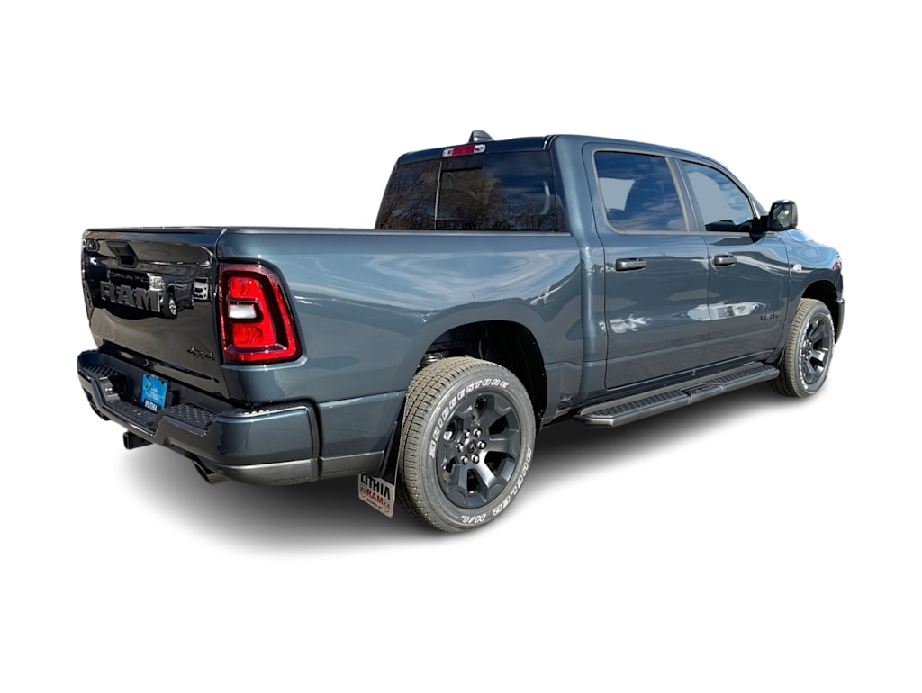 Thumbnail: 2026 RAM 1500 - 17