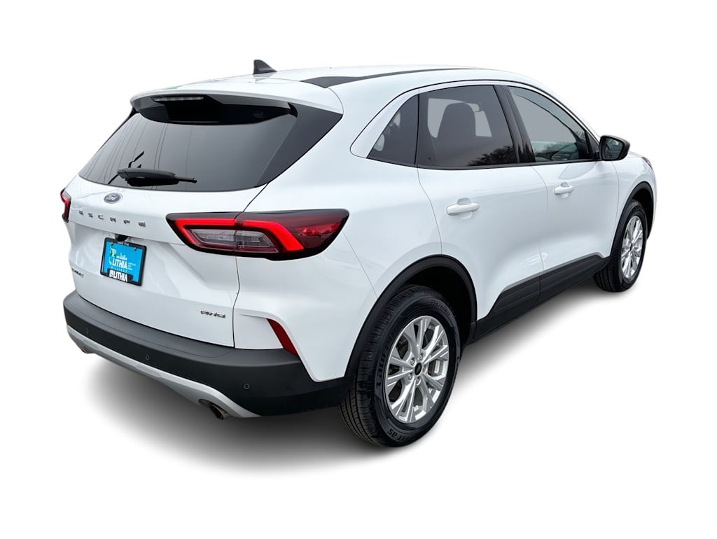 Thumbnail: 2023 Ford Escape - 17