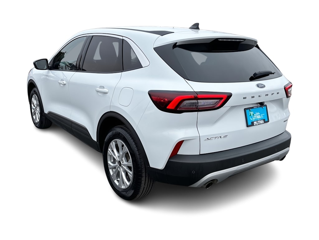 Thumbnail: 2023 Ford Escape - 4