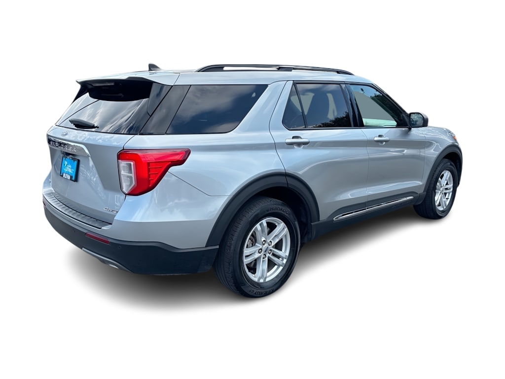 Thumbnail: 2022 Ford Explorer - 17