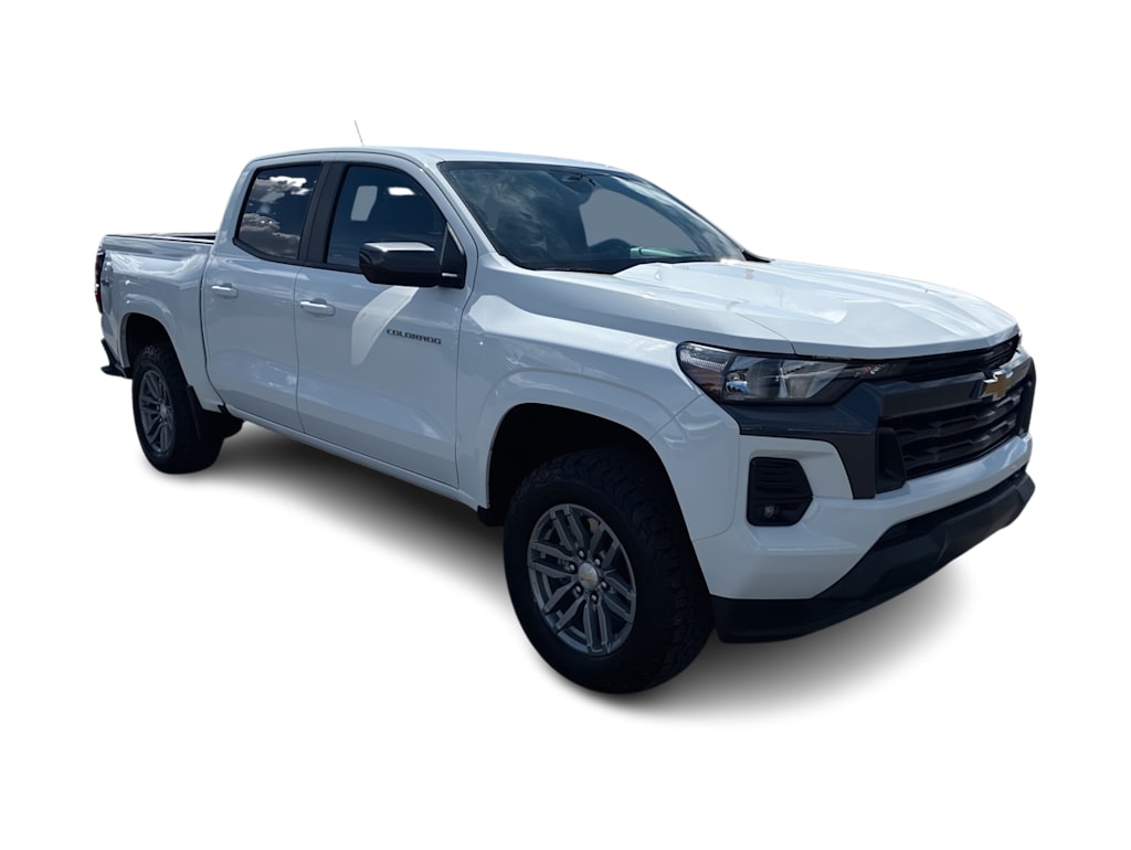 Thumbnail: 2024 Chevrolet Colorado - 16