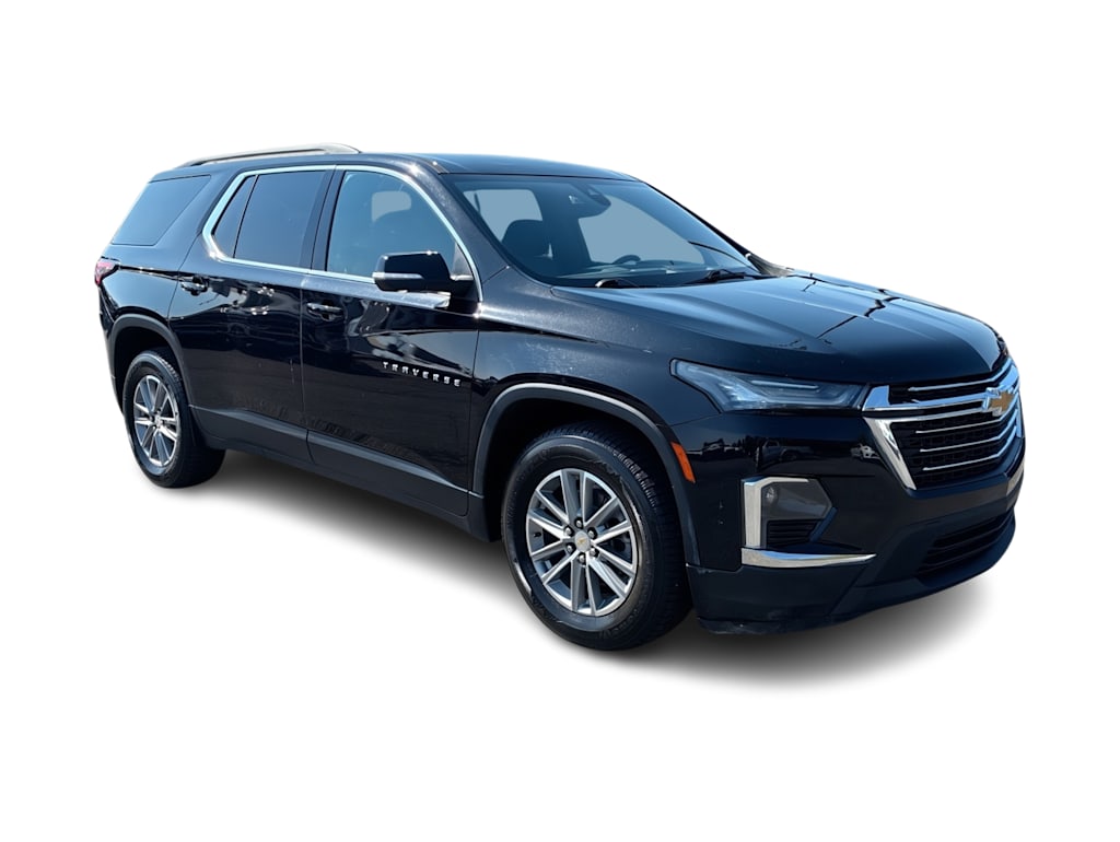 Thumbnail: 2022 Chevrolet Traverse - 16