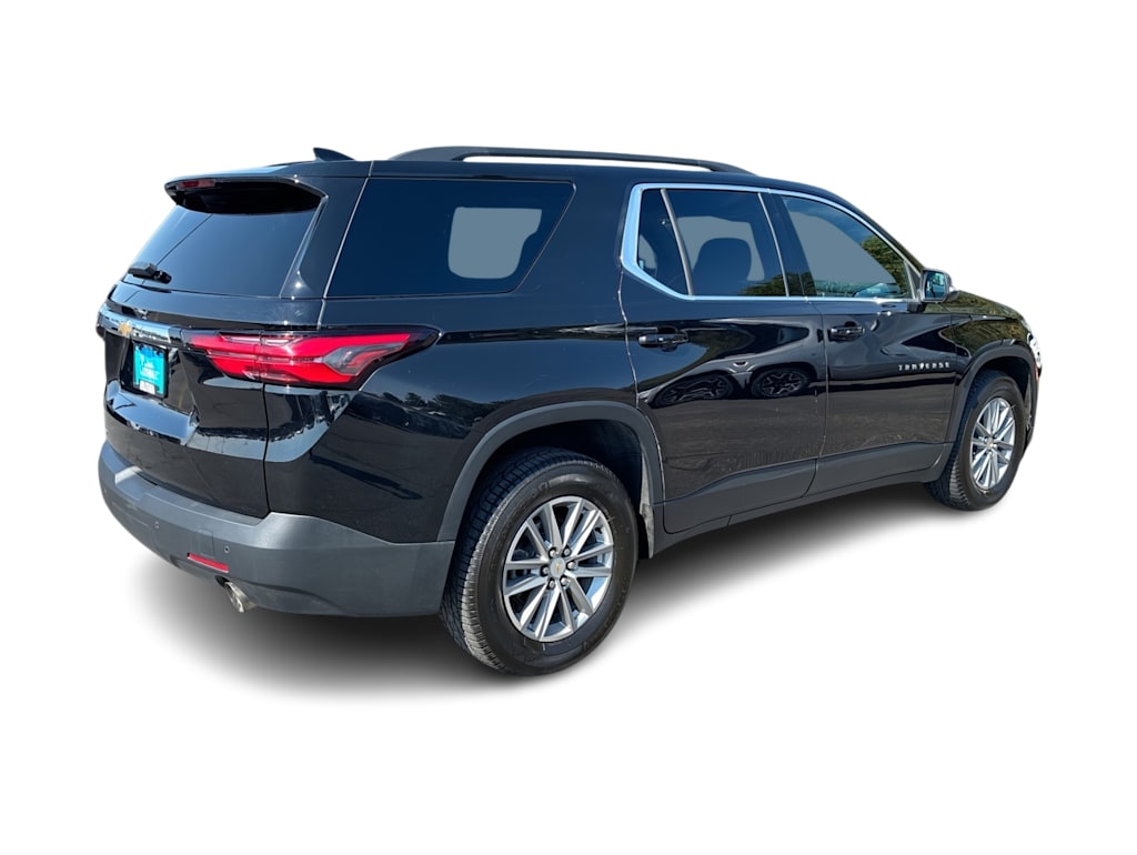 Thumbnail: 2022 Chevrolet Traverse - 18