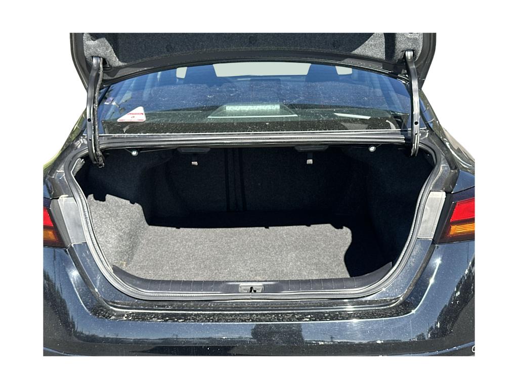 Thumbnail: 2022 Nissan Altima - 15